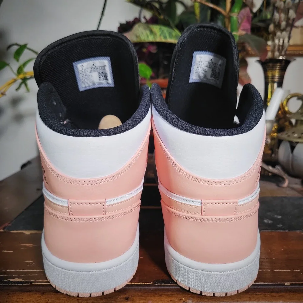 Nike these jordans